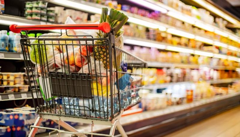 الحكومة تطلق خصومات تصل إلى 18% على 640 سلعة غذائية