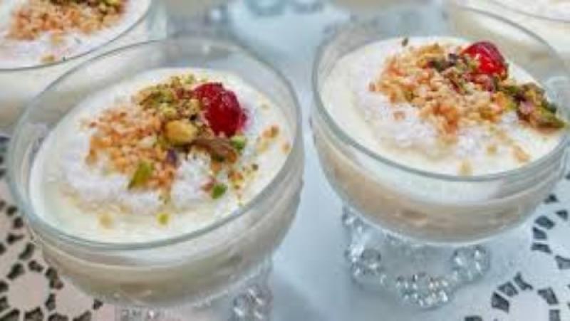 مهلبية بالحليب وجوز الهند