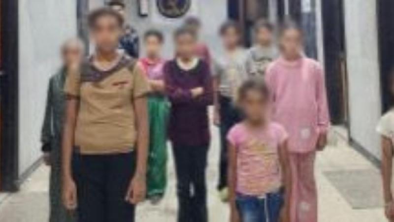 المتهمين 