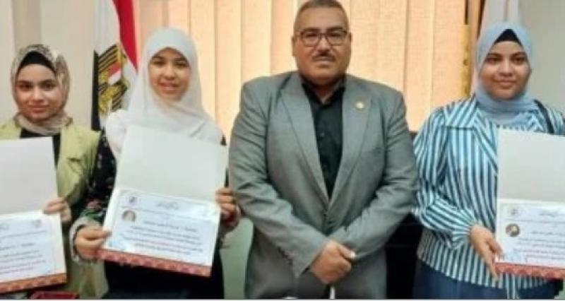 تفاصيل تكريم الطالبات المبدعات في البلينا.. فوز مستحق وتقدير للتميز التعليمي
