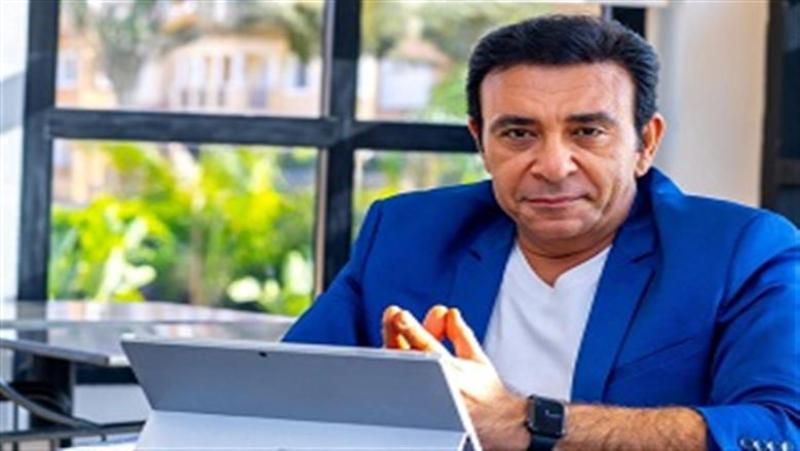 عاطف كامل