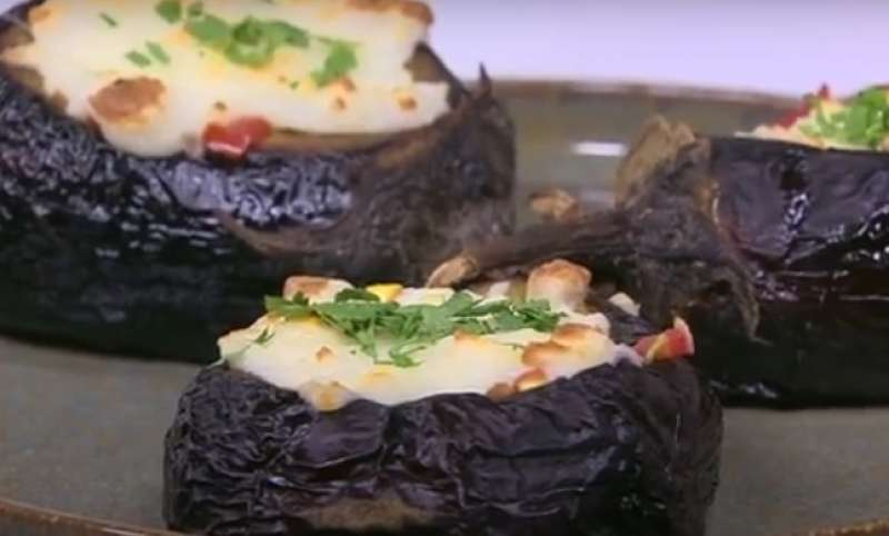 باذنجان محشي بالخضار والموتزاريلا