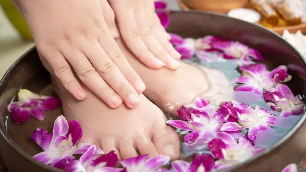 رائحة القدمين الكريهة