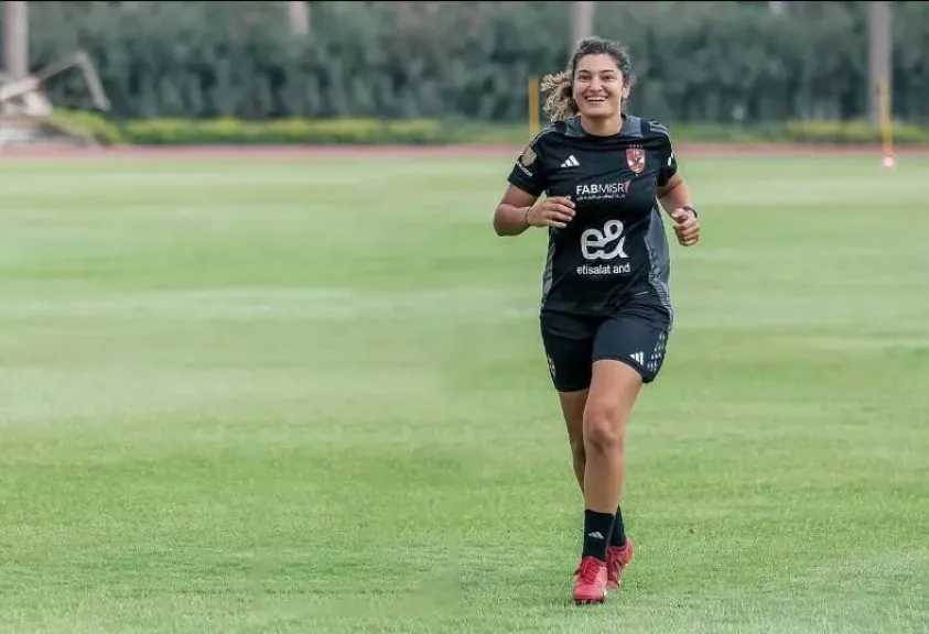 أمنية سمير تستعد للعودة القوية إلى الملاعب بعد غياب طويل بسبب الإصابة
