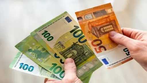 استقرار سعر صرف اليورو أمام الجنيه المصري اليوم في البنوك