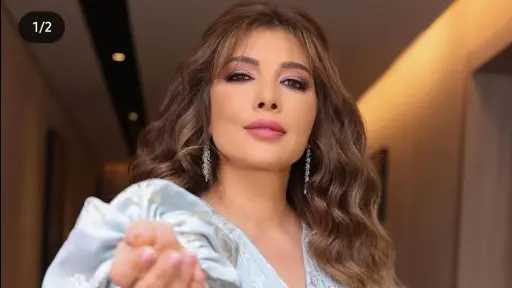 أصالة تتألق في حفلة الصيف الأكبر بالساحل الشمالي بإطلالة ملكية ساحرة