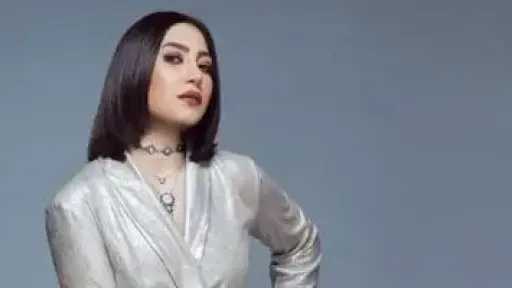 منع سفر الفنانة بوسي والقبض عليها بمطار القاهرة.. لسبب صادم