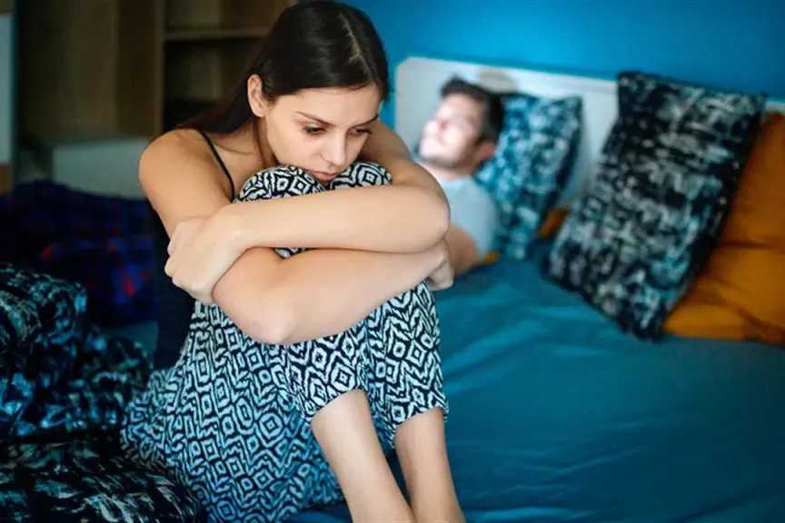 أريد أن أصل إلى قمة النشوة في العلاقة الحميمة مع زوجي وهو لا يستطيع ماذا أفعل؟.. أنا حوا يُجيب