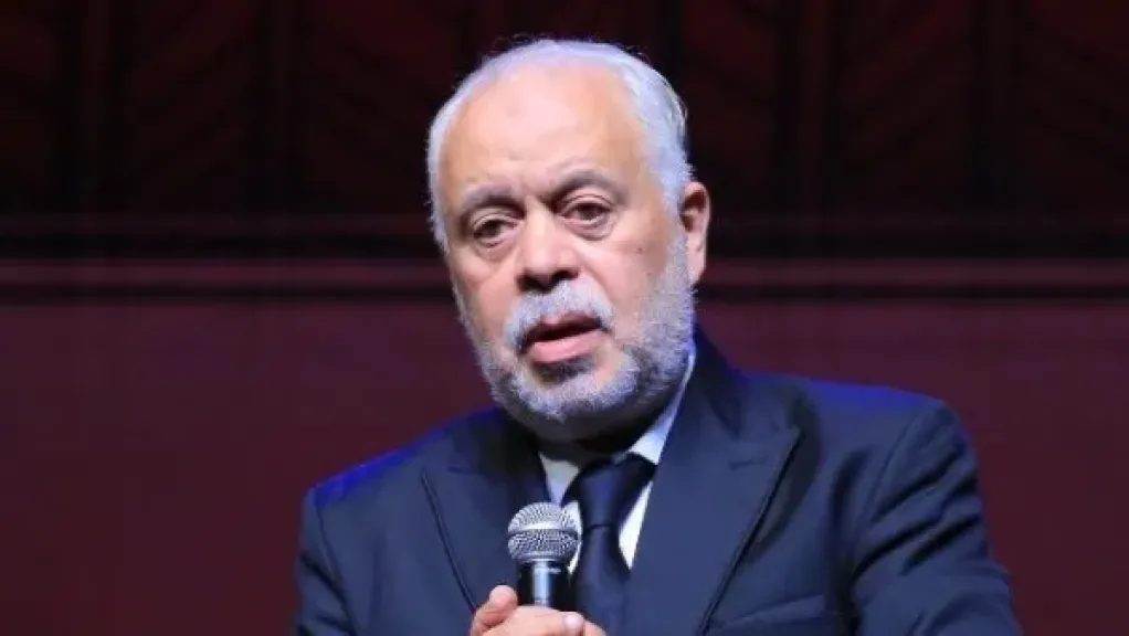 الدكتور أشرف زكي