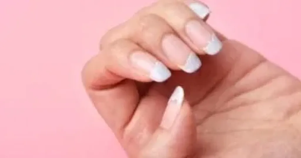 الأظافر 