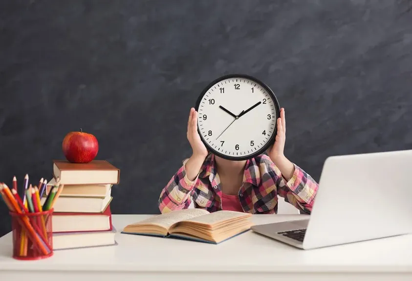 أهمية الروتين اليومي للأطفال .. كيف يعزز الأمان والسعادة في حياتهم؟