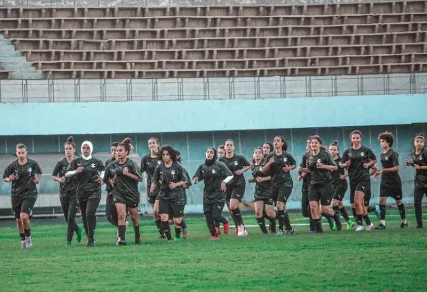 منتخب مصر لكرة القدم النسائية يرفع راية التحدي أمام غانا في تصفيات أمم إفريقيا