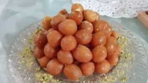 اكتشفي سر الزلابية المقرمشة في المنزل بخطوات سهلة وشهية