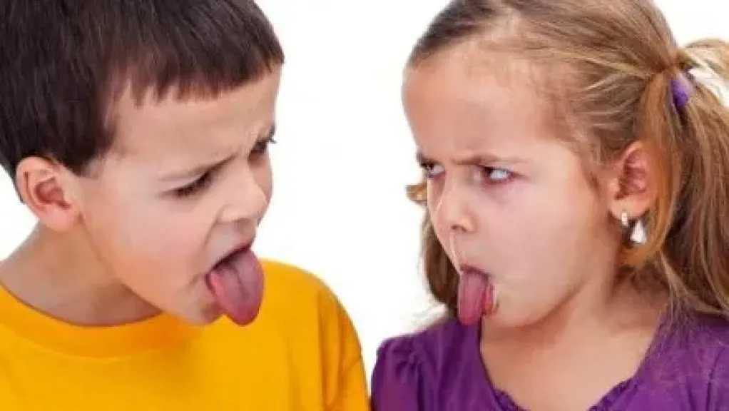 نصائح ذكية للتعامل مع الطفل المشاغب.. الأم هي البوصلة