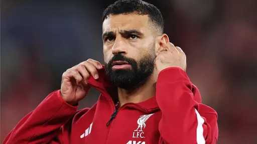 مصير محمد صلاح مع ليفربول.. أندية العالم تراقب عن كثب