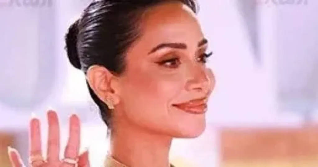 الفنانة بسنت شوقي