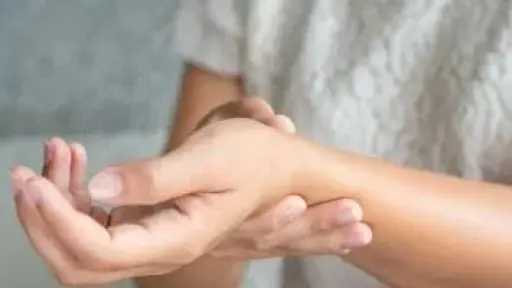 أسبوع التوعية بالروماتيزم.. المرأة في مواجهة تحديات التهاب المفاصل الروماتويدي وتأثيراته