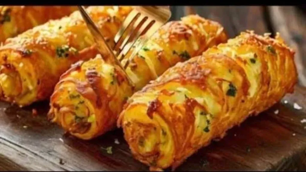 البطاطس بالموتزاريلا