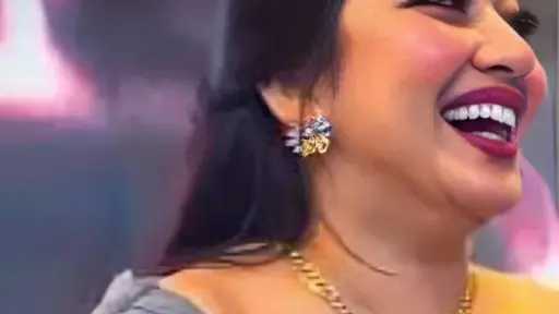 فيديو رحمة محسن حديث الناس .. أزمة تسريبات تزلزل الوسط الفني فيديو رحمة محسن حديث الناس .. أزمة تسريبات تزلزل الوسط الفني