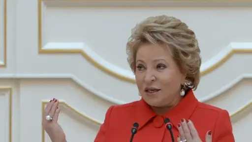 رئيسة مجلس الاتحاد الروسي: الاقتصاد الروسي لا يزال صامدًا أمام العقوبات الغربية... رئيسة مجلس الاتحاد الروسي: الاقتصاد الروسي لا يزال صامدًا أمام العقوبات الغربية المتتالية