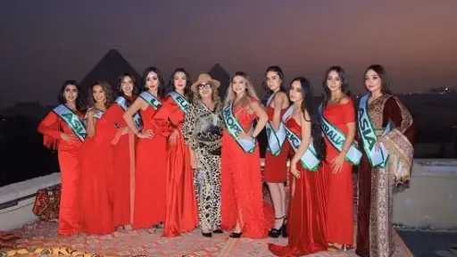 ملكات القارات يتألقن في حضن الحضارة المصرية.. رحلة فريدة تجمع بين الجمال... ملكات القارات يتألقن في حضن الحضارة المصرية.. رحلة فريدة تجمع بين الجمال والتراث