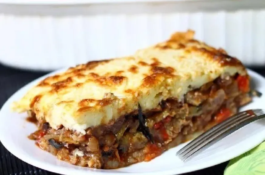 المسقعة بالبشاميل