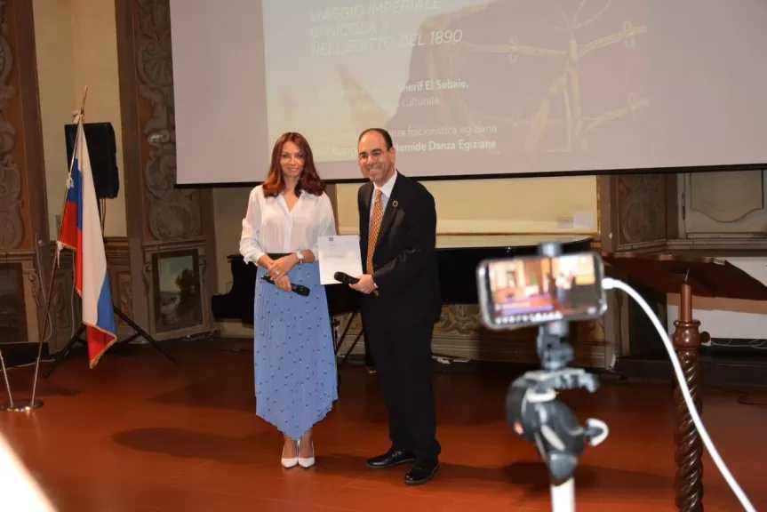 البيت الروسى يكرم شريف السباعى ومديرة الاكاديمية بروما الدكتورة رانيا يحيى البيت الروسى يكرم شريف السباعى ومديرة الاكاديمية بروما الدكتورة رانيا يحيى