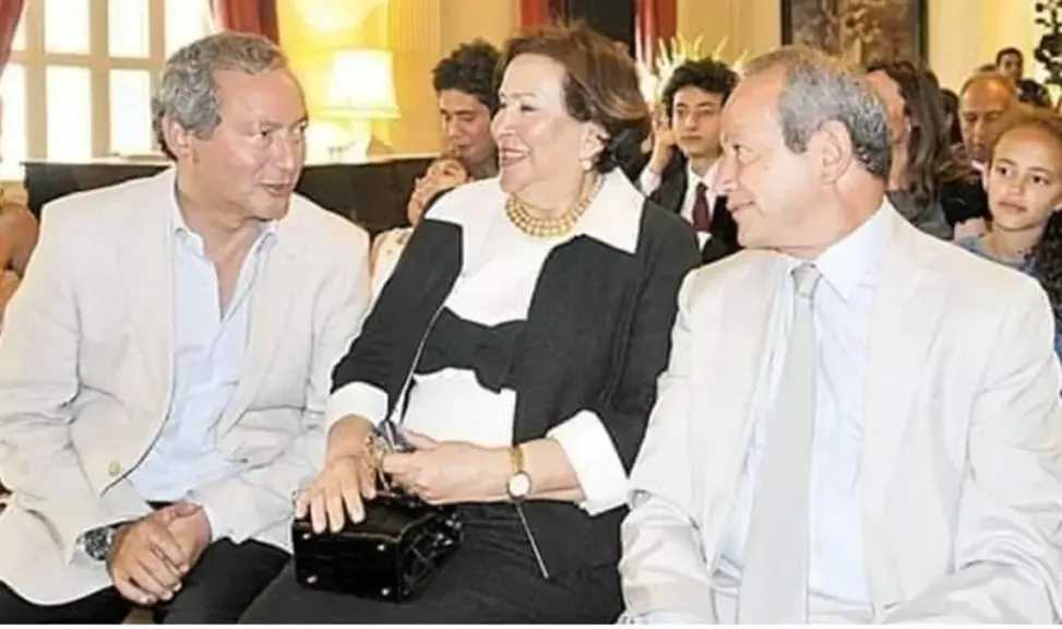 ام نجيب وسميح ساويرس تحصل على الدكتوراه الفخرية وتعتز بعلاقتها مع جامعي... ام نجيب وسميح ساويرس تحصل على الدكتوراه الفخرية وتعتز بعلاقتها مع جامعي القمامة