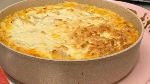 مكرونة الوايت صوص بالجمبري والشبت.. وصفة شهية تعزز أجواء العائلة