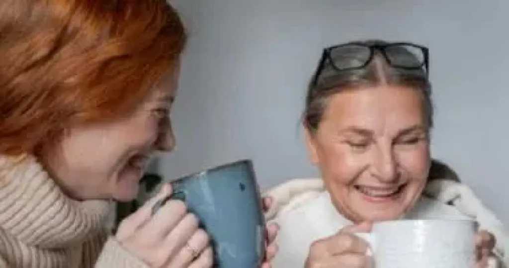 دليل المرأة لتقوية الروابط مع الحماة.. خطوات بسيطة لعلاقة قائمة على التفاهم والاحترام