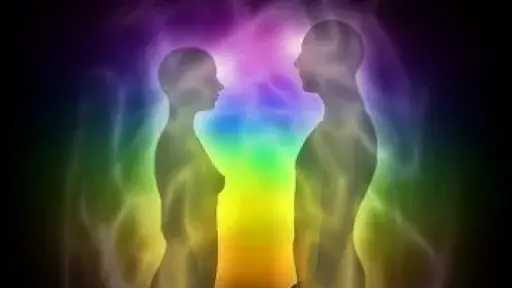 هل تعرفين ماذا تقول طاقتك عنكِ؟ اكتشفي أسرار شخصيتك من خلال ألوان... هل تعرفين ماذا تقول طاقتك عنكِ؟ اكتشفي أسرار شخصيتك من خلال ألوان الهالة الطاقية