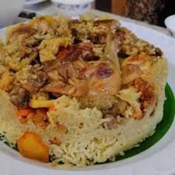 المقلوبة بالحمام.. وصفة مثالية لإبهار ضيوفك بنكهة شرقية أصيلة