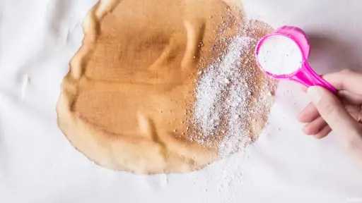 الحل السحري لإزالة بقع الملابس بسهولة.. نصائح لكل سيدة للحفاظ على ملابسها كالجديدة