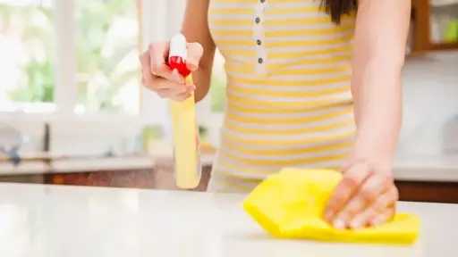 حافظي على مطبخكِ نظيفًا ومتألقًا دائمًا بهذه النصائح الفعّالة حافظي على مطبخكِ نظيفًا ومتألقًا دائمًا بهذه النصائح الفعّالة