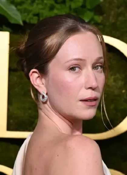 دليلك لإطلالة مكياج ساحرة.. أبرز اتجاهات المشاهير للمناسبات المختلفة