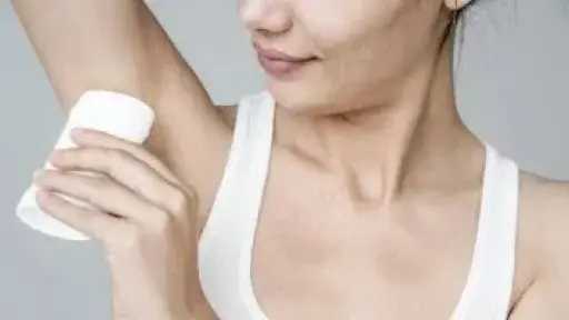 هل استخدام مزيلات العرق يزيد خطر الإصابة بالسرطان؟ إليك التوضيح العلمي هل استخدام مزيلات العرق يزيد خطر الإصابة بالسرطان؟ إليك التوضيح العلمي