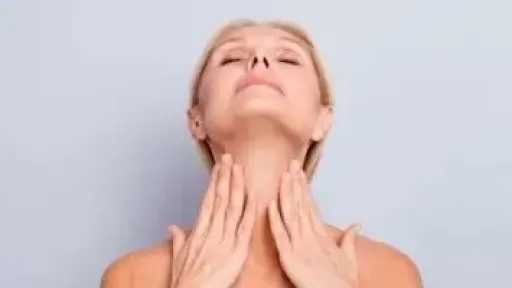 يوغا الوجه.. بديل طبيعي للحفاظ على شباب البشرة وتألقها يوغا الوجه.. بديل طبيعي للحفاظ على شباب البشرة وتألقها