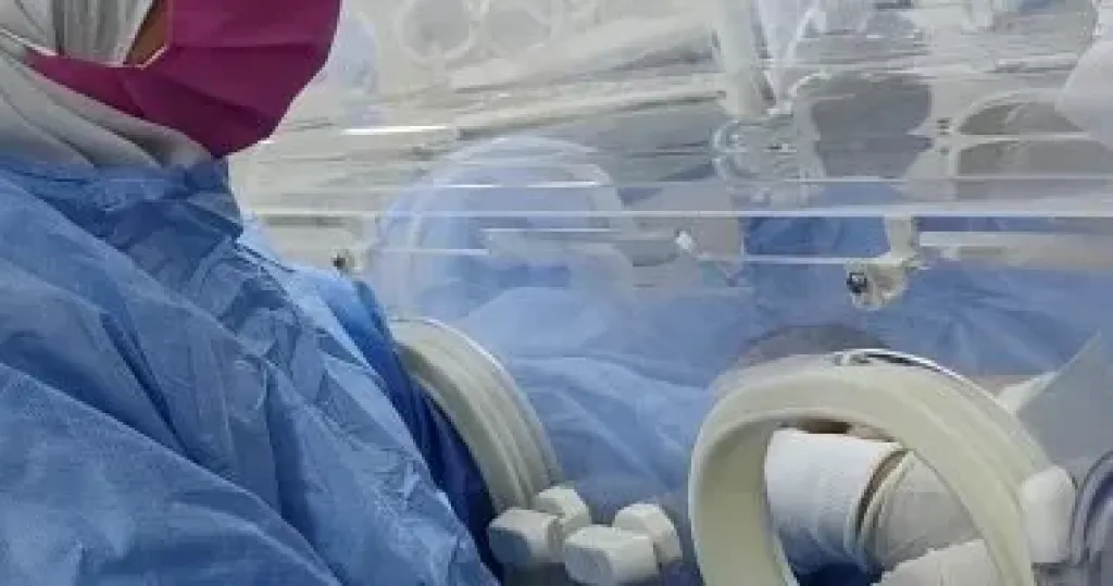 حديثي الولادة 