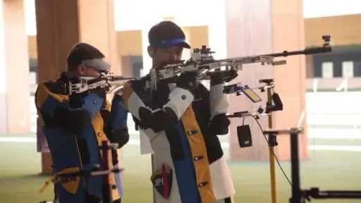 اليوم الثامن.. إنجاز نسائي مشرف في بطولة العالم للرماية بمصر