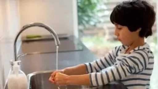 دليلك الشامل لرعاية أطفالك في الشتاء.. دور الأمهات في تعزيز مناعتهم وحمايتهم... دليلك الشامل لرعاية أطفالك في الشتاء.. دور الأمهات في تعزيز مناعتهم وحمايتهم من الأمراض