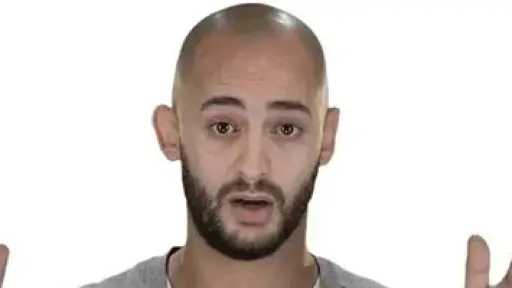 في قلب ميدان التحرير.. ضبط الفنان الكوميدي شادي ألفونس بحيازة مواد مخدرة