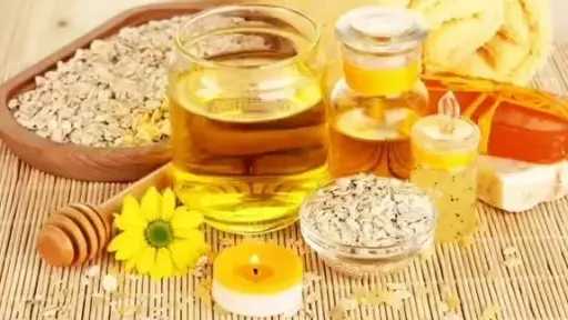 أسرار ترطيب البشرة الجافة.. 6 مقشرات منزلية بمكونات طبيعية أسرار ترطيب البشرة الجافة.. 6 مقشرات منزلية بمكونات طبيعية