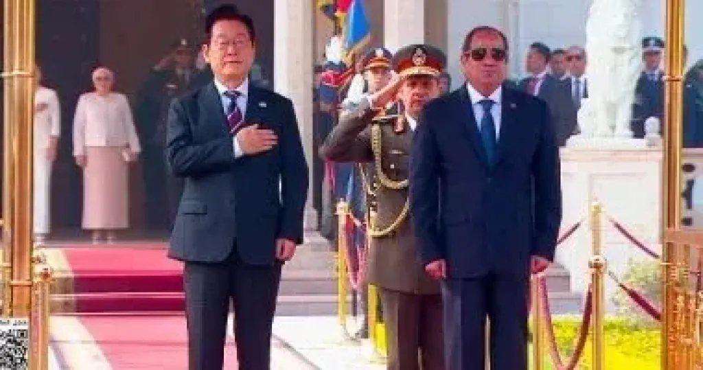 الرئيس السيسي ونظيره الكورى الجنوبى