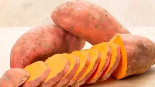 سر جمال بشرتك.. ماسك البطاطا الطبيعي لتفتيح وترطيب البشرة بفعالية ملحوظة