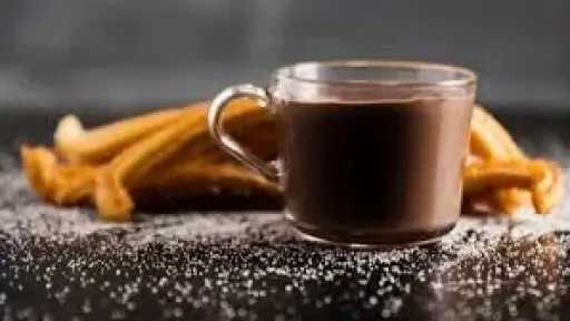 إتيكيت تناول الكاكاو.. دليل لضمان تجربة راقية داخل المنزل وخارجه إتيكيت تناول الكاكاو.. دليل لضمان تجربة راقية داخل المنزل وخارجه