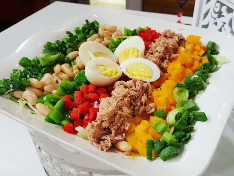 سلطة البروتين