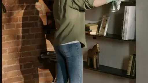 تنظيف المنزل.. أكثر من مجرد ترتيب.. فوائد نفسية وسلوكية مدهشة