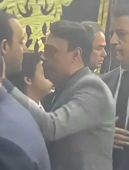 الإعلامي محمد الغيطي يعزي محمد شبانة في وفاة شقيقه المخرج خالد شبانة