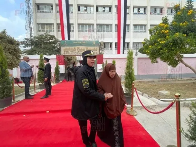 الشرطة النسائية