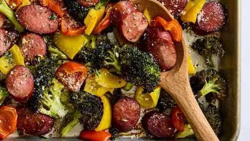 وصفات سهلة وصحية ستشعل شهية أطفالك وتوفر وقتك وجهدك.. تعرفي عليها